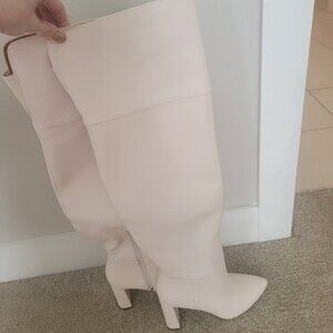 White Pleather Jessica Simpson Women's Boots, NWOT